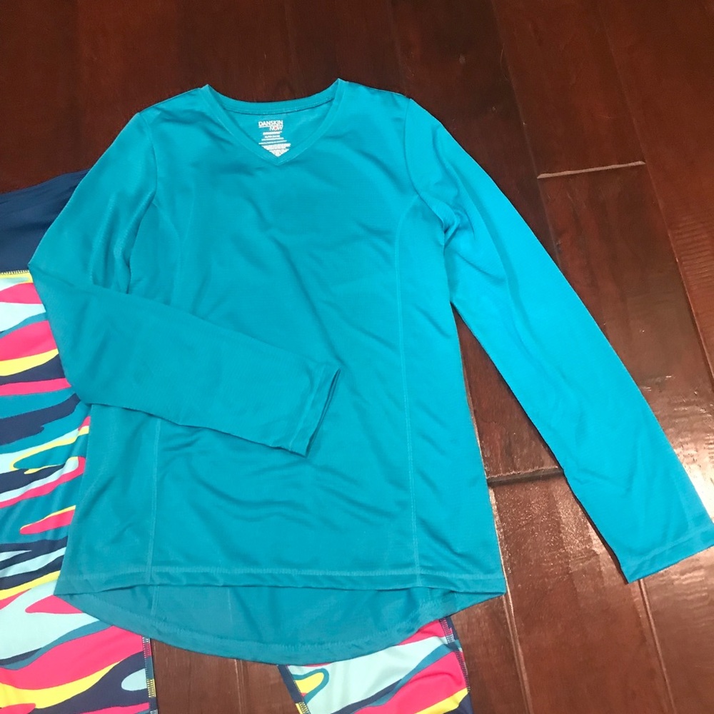 Girl’s Danskin 2pc set